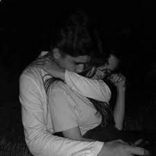 Pinterest A R Y A Elegant Romance Cute Couple Relationship Goals Prom Kiss Love Tumblr Gru Parejas Tumblr Fotos Tiernas De Novios Fotos Con Pareja