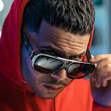 Get salon prices, coupons, hours and more. Arod23pr Haircut For Nascar Driver Austin Dillon And The Us Veterans Facebook