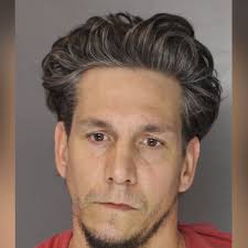 Warrant issued for man with missing leg who keeps fleeing police