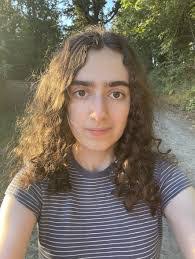 Kate Grove's Instagram, Twitter & Facebook