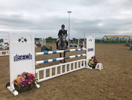 Adrian Speight heads the Nupafeed Supplements Senior Discovery Second Round  at Speetley Equestrian Centre