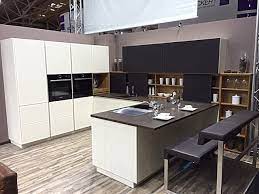 Mehr infos dazu und auf welchem niveau die preise. Schmidt Kuchen Musterkuche Loft Vertica Eolis Ausstellungskuche In Landsberg Am Lech Von Ideenkuche