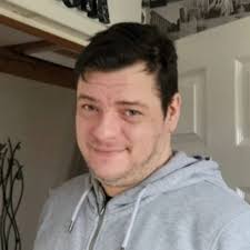 🏆 COME ON KYREN! 💪 Kettering's own Kyren Wilson has begun defending his  World Championship title this morning at the Crucible. Good luck