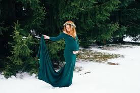 Winter maternity clothes for photoshoot. Blog Jill Gearhart Photography