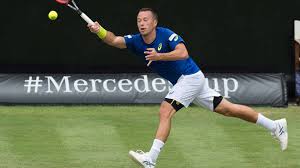 Quizá parezca una frase absurda, hueca, carente de sentido, pero el piropo de nick kyrgios a philipp kohlschreiber en rueda de prensa es de las virtudes más grandes que se pueden tener en el tenis. Stuttgart Kohlschreiber Del Porto 2016 Atp Tour Tennis