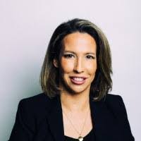 Lori Mcnab's Instagram, Twitter & Facebook