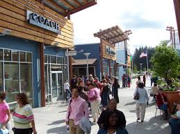 Seattle Premium Outlet In Tulalip 110 Outlet Stores Omg This Placeee Seattle Travel Premium Outlets Favorite Places