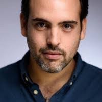 Thomas Riviello's Instagram, Twitter & Facebook