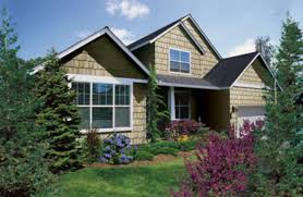 Cedar shakes are made by machine and sometimes grooved to appear that they are hand split. Cedar Impressions Double 9 Staggered Rough Split Shakes At Menards