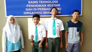 The current rental yield of mutiara rini is 3.53% for houses. Liga Remaja Kreatif 2015 Smk Taman Mutiara Rini Youtube