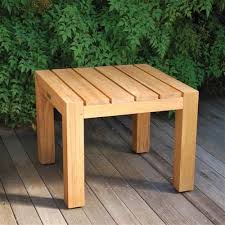 Kingsley Bate Mendocino Modern Slatted Teak Outdoor Square Side End Table In 2020 Wooden Outdoor Table Side Table Wood Outdoor Wood Table