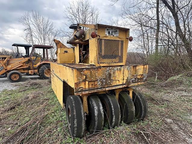 Ferguson SP728 Pneumatic Roller
