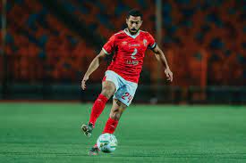 نفى ممدوح عيد المدير التنفيذي لـ بيراميدز، الأنباء التي ترددت عن نية ناديه الاستغناء عن أحمد فتحي بنهاية الموسم. Ø£Ø­Ù…Ø¯ ÙØªØ­ÙŠ ÙŠØ±ÙØ¶ ØªØ¬Ø¯ÙŠØ¯ Ø¹Ù‚Ø¯Ù‡ Ù…Ø¹ Ø§Ù„Ø£Ù‡Ù„ÙŠ Ø§Ù„Ù…ØµØ±ÙŠ ÙˆØ§Ù„Ø¨ÙˆØµÙ„Ø© Ù†Ø­Ùˆ Ø¨ÙŠØ±Ø§Ù…ÙŠØ¯Ø² Ø§Ù„Ø±ÙŠØ§Ø¶ÙŠ Ù…Ù„Ø§Ø¹Ø¨ Ø¹Ø±Ø¨ÙŠØ© Ø§Ù„Ø¨ÙŠØ§Ù†