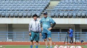 Siapa danny guthrie yang sudah memperkuat beberapa klub di liga inggris ini? Begini Profil Danny Guthrie Mantan Gelandang Liverpool Jadi Pemain Persib Bandung Ini Recordnya Pos Kupang
