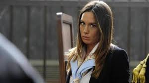 Grazia a Nicole Minetti, i dubbi del Quirinale: «Il ministero della Giustizia faccia verifiche con urgenza»