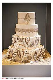 Modern Batik Paisley Wedding Cake Paisley Wedding Cakes Indian Cake Beautiful Cakes