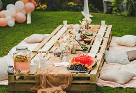 Garden Picnic Ideas for an Epic Summertime - BillyOh.com