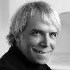 Congratulations to our 2022 Global Creative Awards Creative Haircutter Of  The Year Bronze Winner, Alex Tant @thatkidalexx!