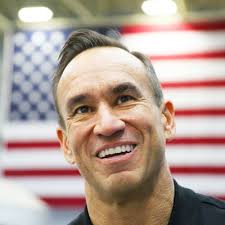 Becky Henry (@beckyhenry71)