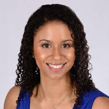 Nancy Medeiros at Vantage Point Realty