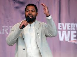 Nick sirianni was introduced at his first press conference today and it got. Patriots Assistant Jerod Mayo Reportedly Will Interview For Eagles Head Coaching Job The Boston Globe