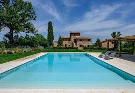 Formed by smooth slopes and varicoloured fields, the countryside of tuscany is no less attractive than its art towns. Agriturismo Italy The Most Superb Agriturismos On My Italy