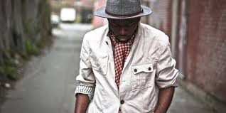 This list of male celebrities is loosely sorted by popularity. Flashiest Dressed Male Celebs Askmen