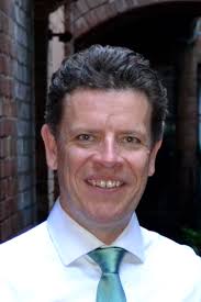 Dr Dr Nicholas Crump