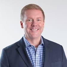 Nice to be sharing stage with Harvard's happiness professor Shawn Achor at  Cisco's Women of Impact Conference today.