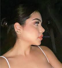 Famosas de perfil 😂♥️