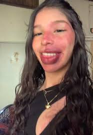 Bad Bunny: Amor, Amistad y Desamor en Canción