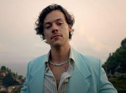 Harry styles — tours and endorsements 05:24. Harry Styles Five Best Fashion Moments From Golden Music Video The Independent