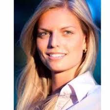 Stephanie Hamel's Instagram, Twitter & Facebook