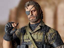The phantom pain here i drew punished snake in some canyons, cant wait for more of big boss' story now that i have a ps4 i am really. Metal Gear Solid V The Phantom Pain 1 6 Scale Venom Snake Statue