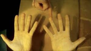 Une vidéo vaut mieux qu'un long discourt : Apprendre La Table De 9 Sur Ses Doigts Youtube