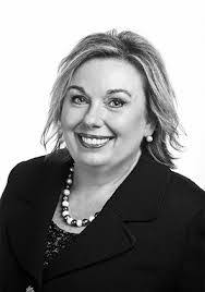 Melinda Maxfield's Instagram, Twitter & Facebook