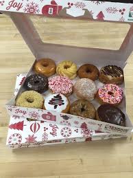 Dunkin donuts hat einen bestimmten tag, denn dunkin dienstag! Choosing The Perfect Dozen For Your Holiday Party Dunkin