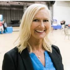 Lorie (@loriedenton)