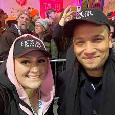 Another year covering the Detroit Christmas Tree Lighting, this time with  my wonderful fall intern @ellaamadori. It was a lot more organized than  last year, but still pretty crazy. Over 115,000 attendees. 🎄