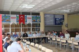 Mahkeme müdafaa için bir gün sonraya bırakıldı. Bayramlasma Programimizi Umraniye Umidder Umraniye Imam Hatip Okullari Mensuplari Ve Mezunlari Dernegi Facebook