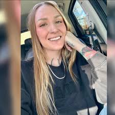 🥰 A stunning and very smart, Vamoose x Sister Sticker pup in the bullring  at 10-months of age!