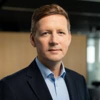 600+ "Myslinski" profiles