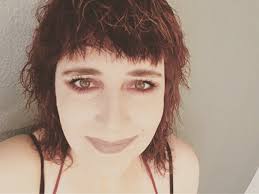 Sarah Braasch's Instagram, Twitter & Facebook