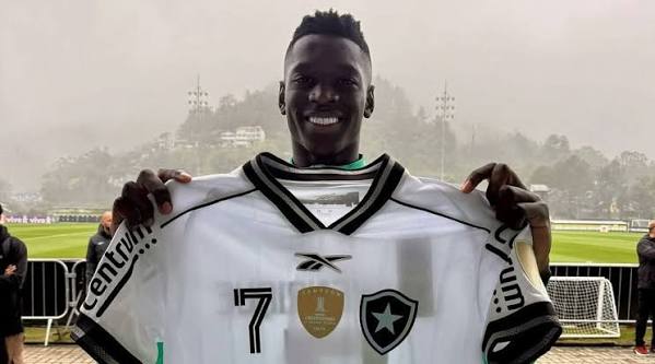 Botafogo e Luiz Henrique t&ecirc;m tudo acertado, mas chance de troca por Danilo com Zenit &eacute; considerada remota
