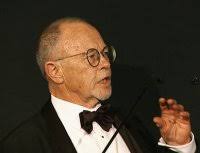 Patrick Cook reviews 'The Illustrated Treasury of Australian Humour' edited  by Michael Sharkey