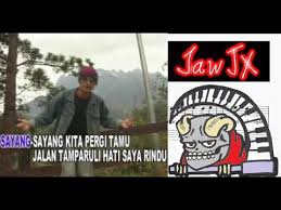 Di sini, tidak diperlukan suatu keahlian khusus yang harus dimiliki oleh pendaki. Tinggi Tinggi Gunung Kinabalu Lyrics And Chords