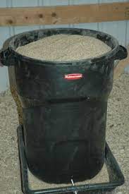 For Large Quantities Of Feed Homemade Chicken Feeder Perfect If You Have To Leave Town A Few Days Homemade Chicken Feeder Chicken Feeders Chickens Backyard