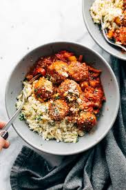 Chicken Meatballs With Peppers And Orzo Pinch Of Yum Recipe Recipes Healthy Recipes Stuffed Peppers