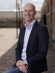 Robert (R.N.) Leever