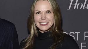 Peggy Guthart Strauss